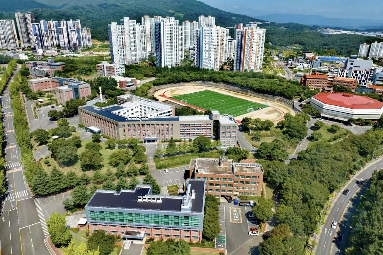 1773816318374249.jpg IMG_2205.jpg